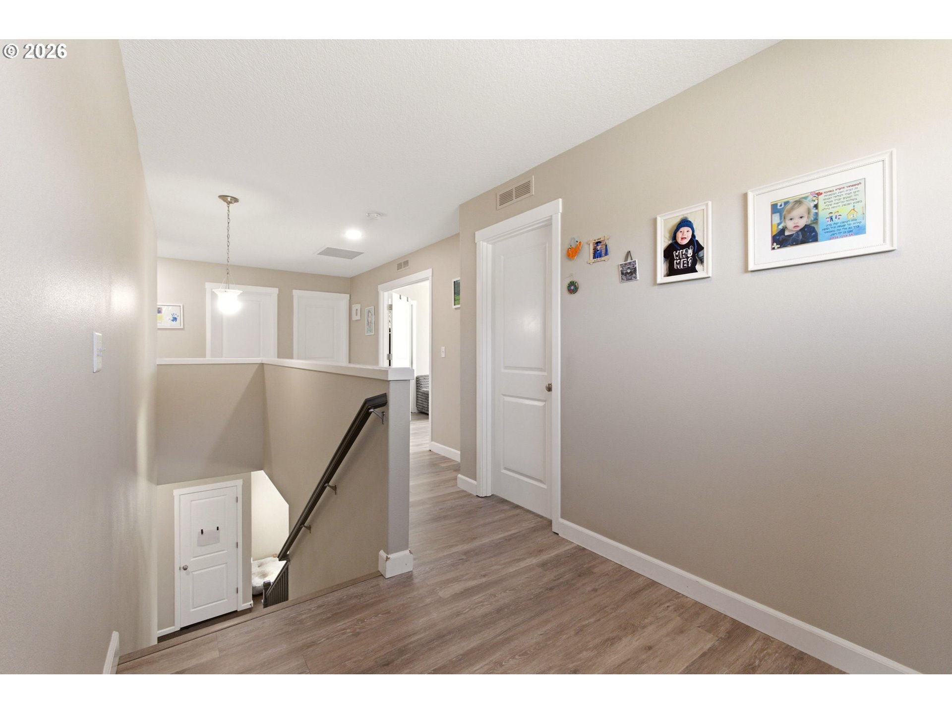 property viewer photo 17