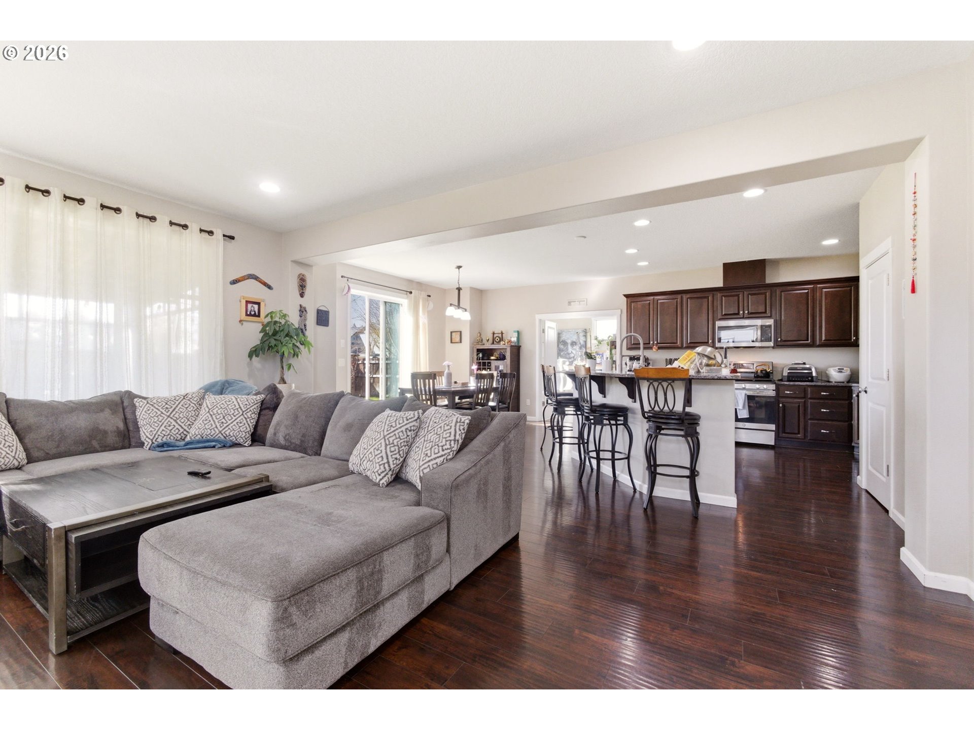 property viewer photo 8