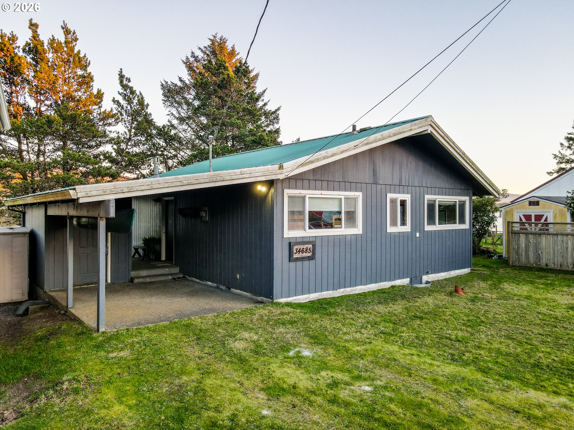 main property photo 28