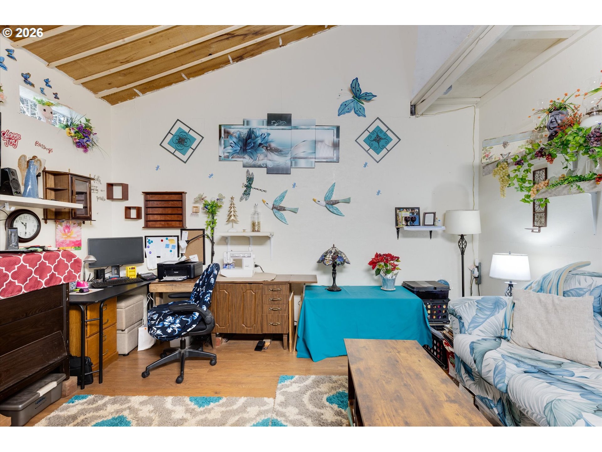 main property photo 25