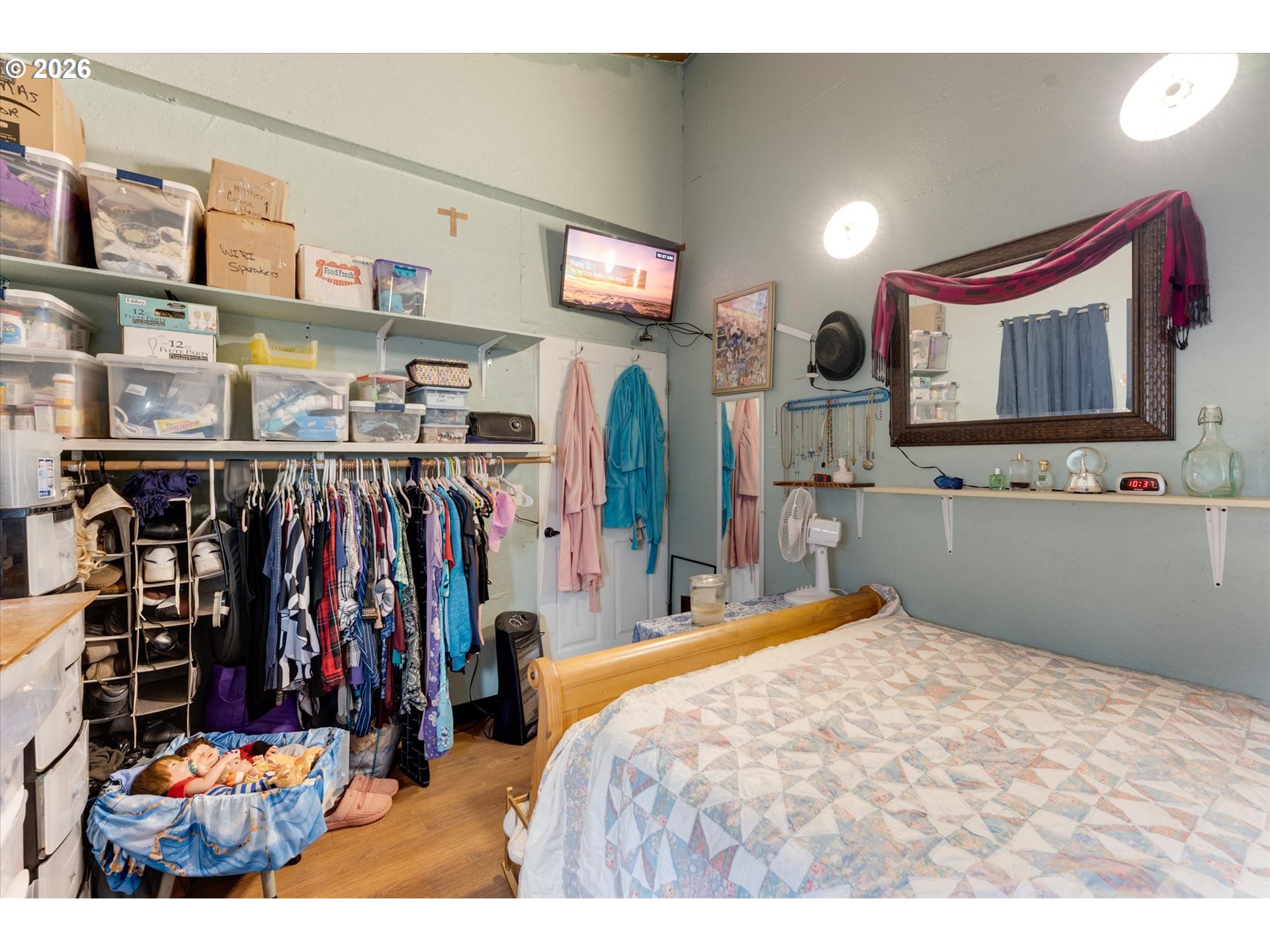 main property photo 29