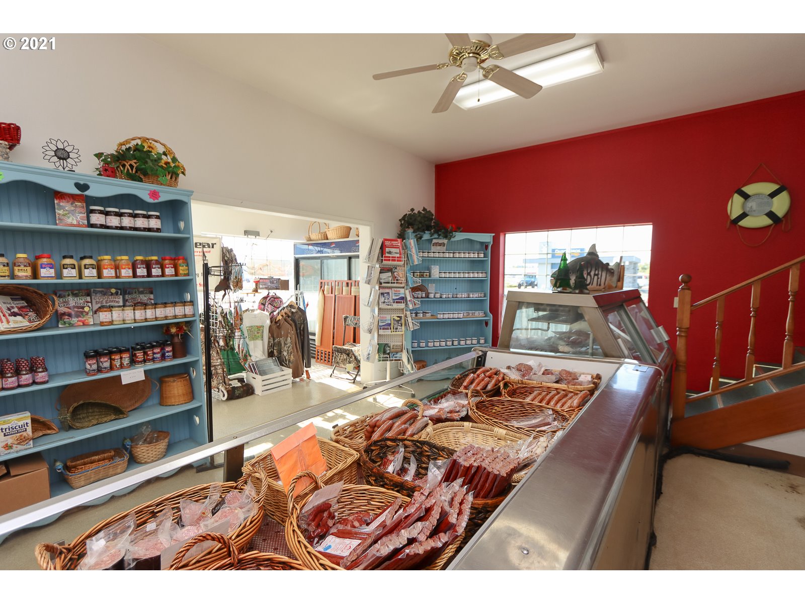 main property photo 24