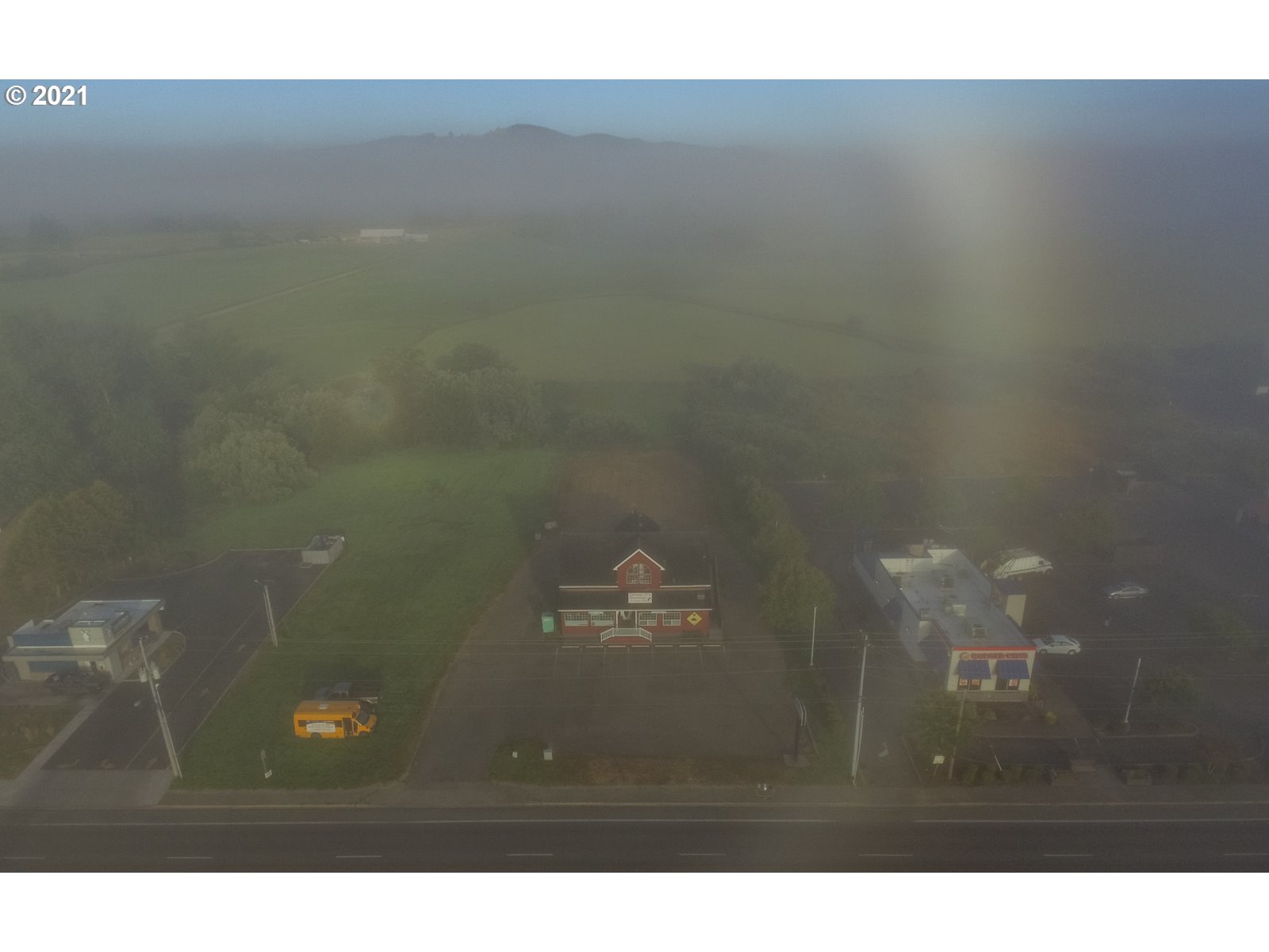 main property photo 8