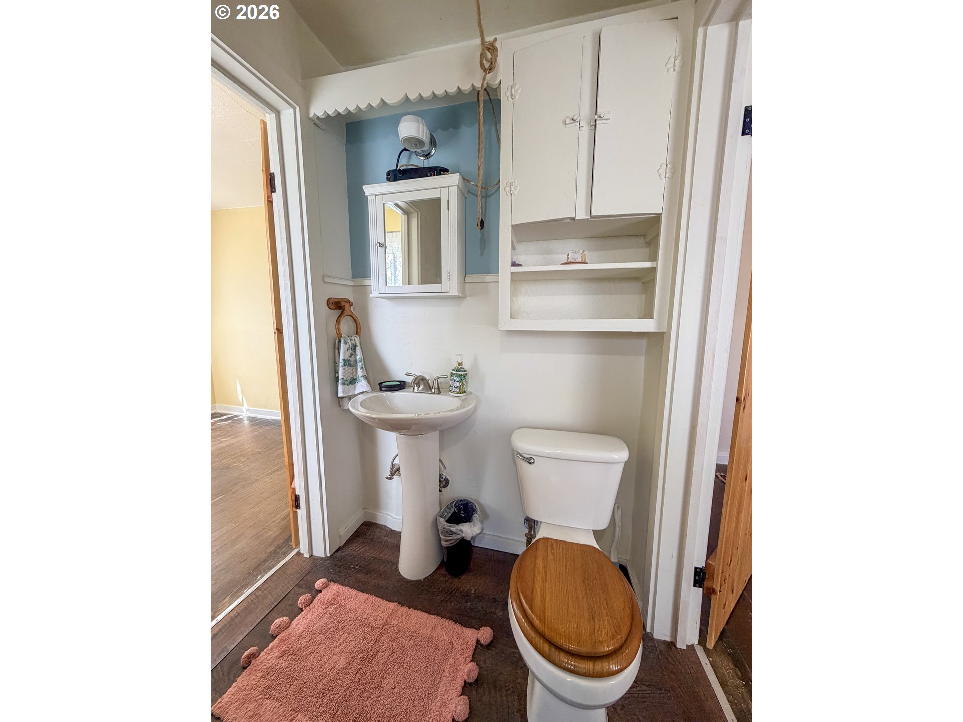 main property photo 16