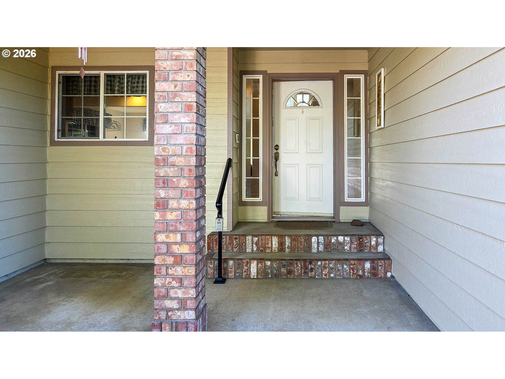 main property photo 1