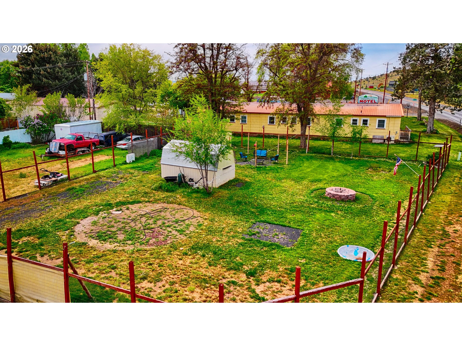 main property photo 8