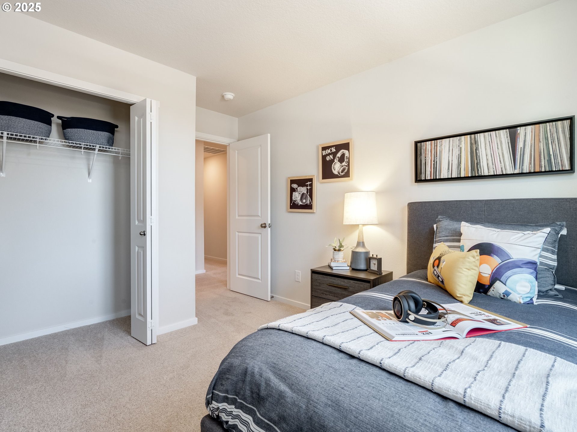 property viewer photo 24