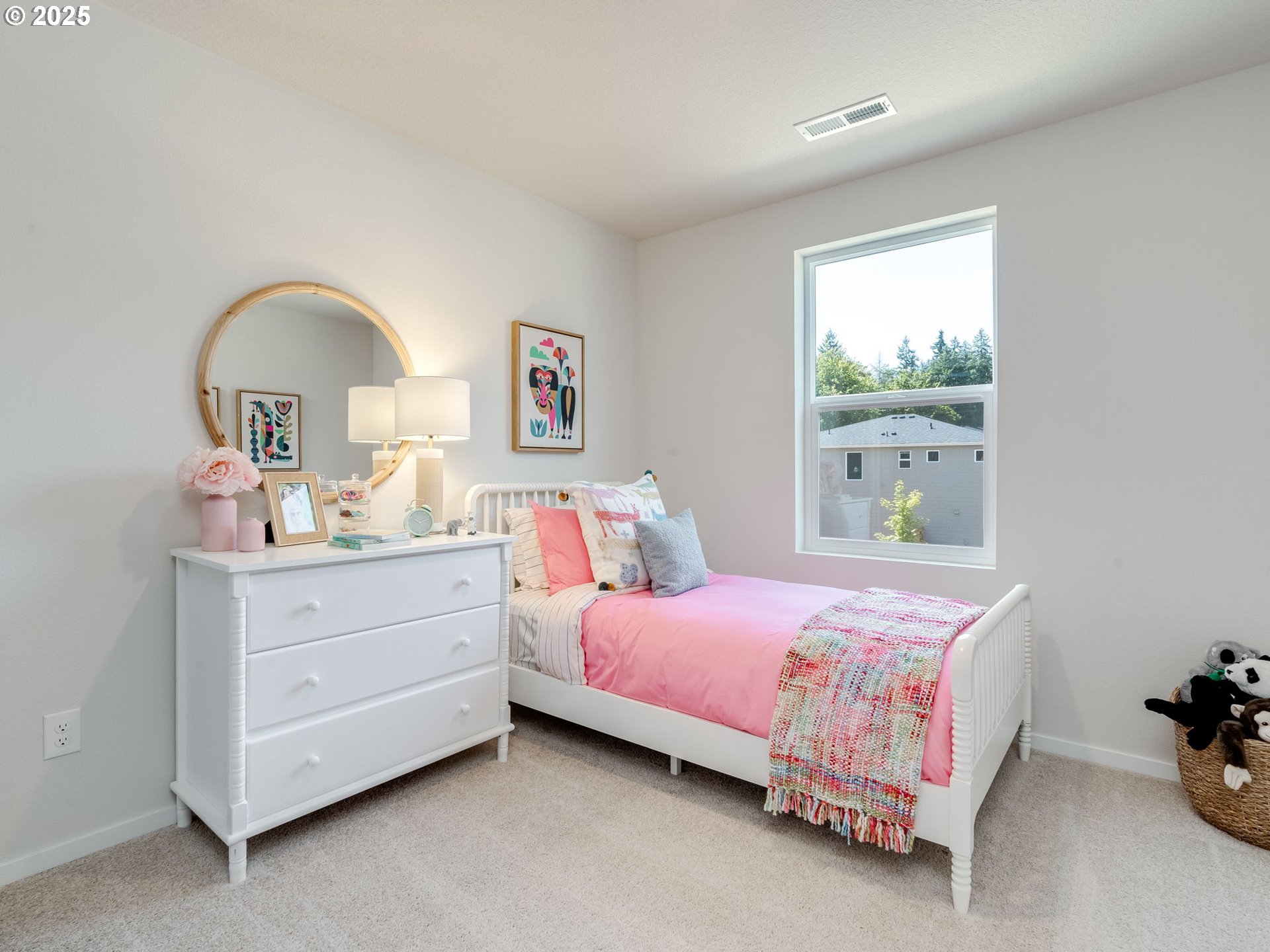 property viewer photo 27