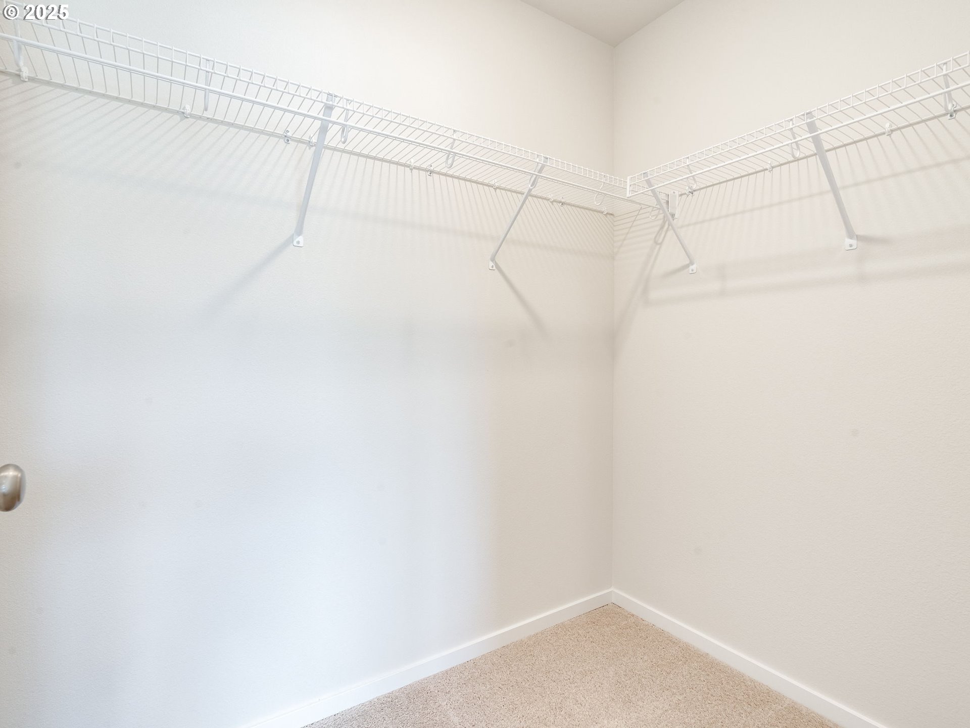 property viewer photo 34
