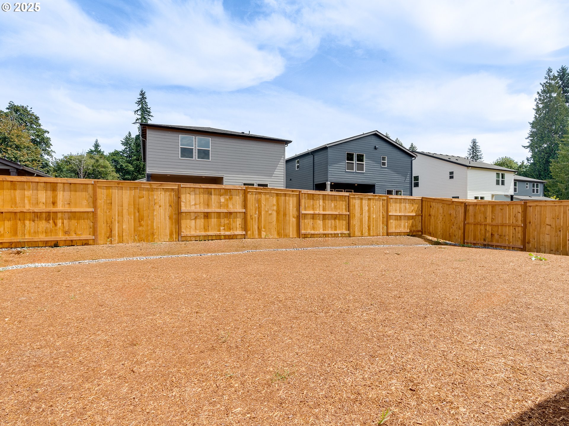 property viewer photo 38