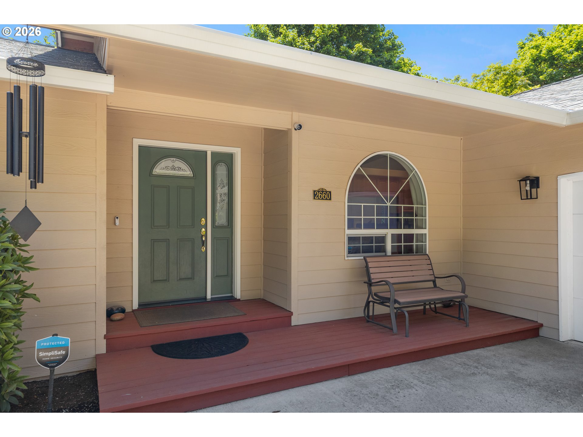 main property photo 2