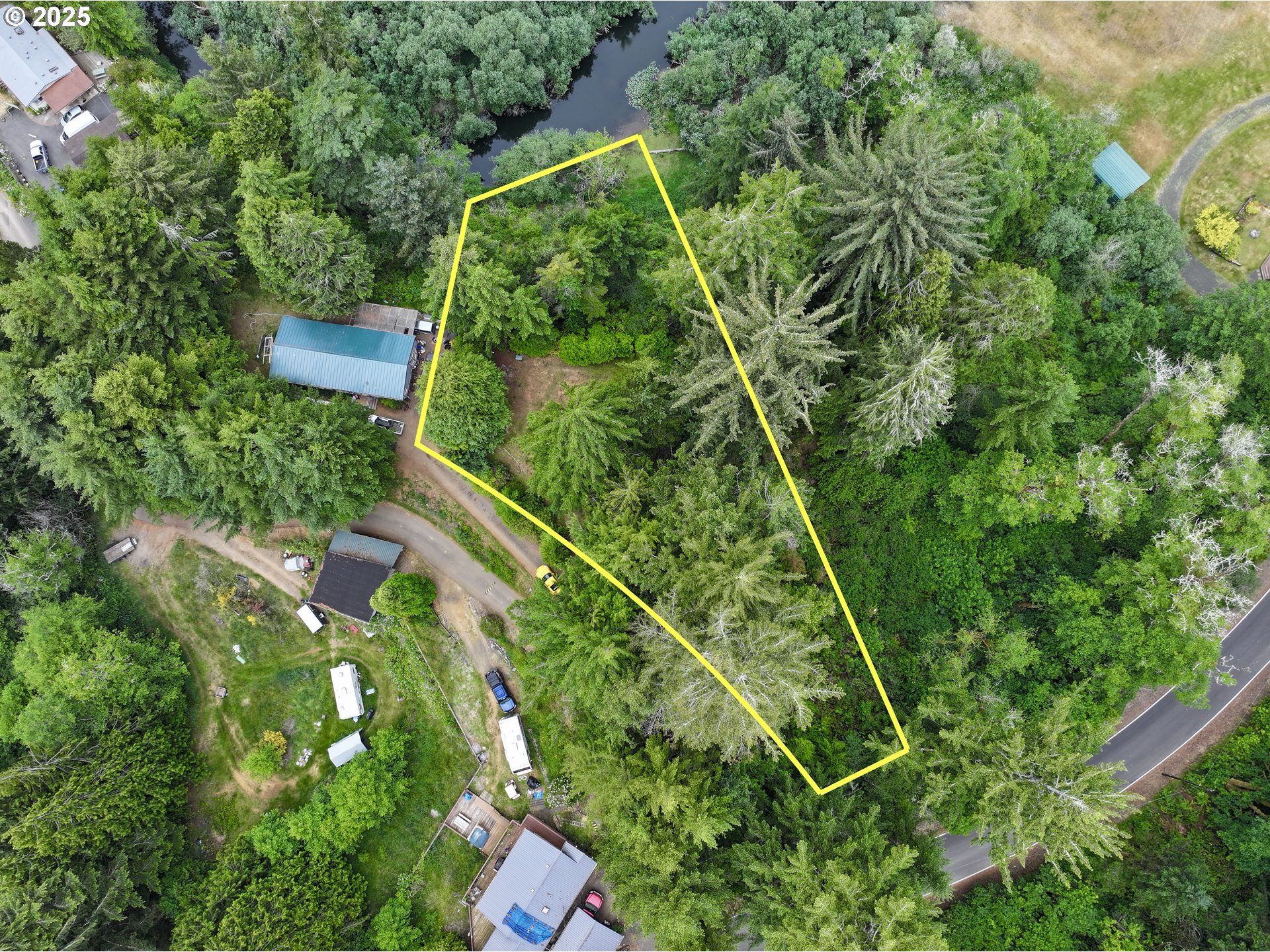 main property photo 5