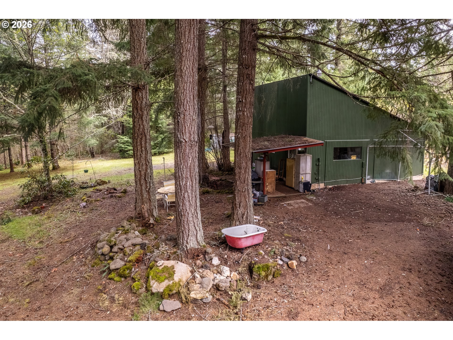 main property photo 14