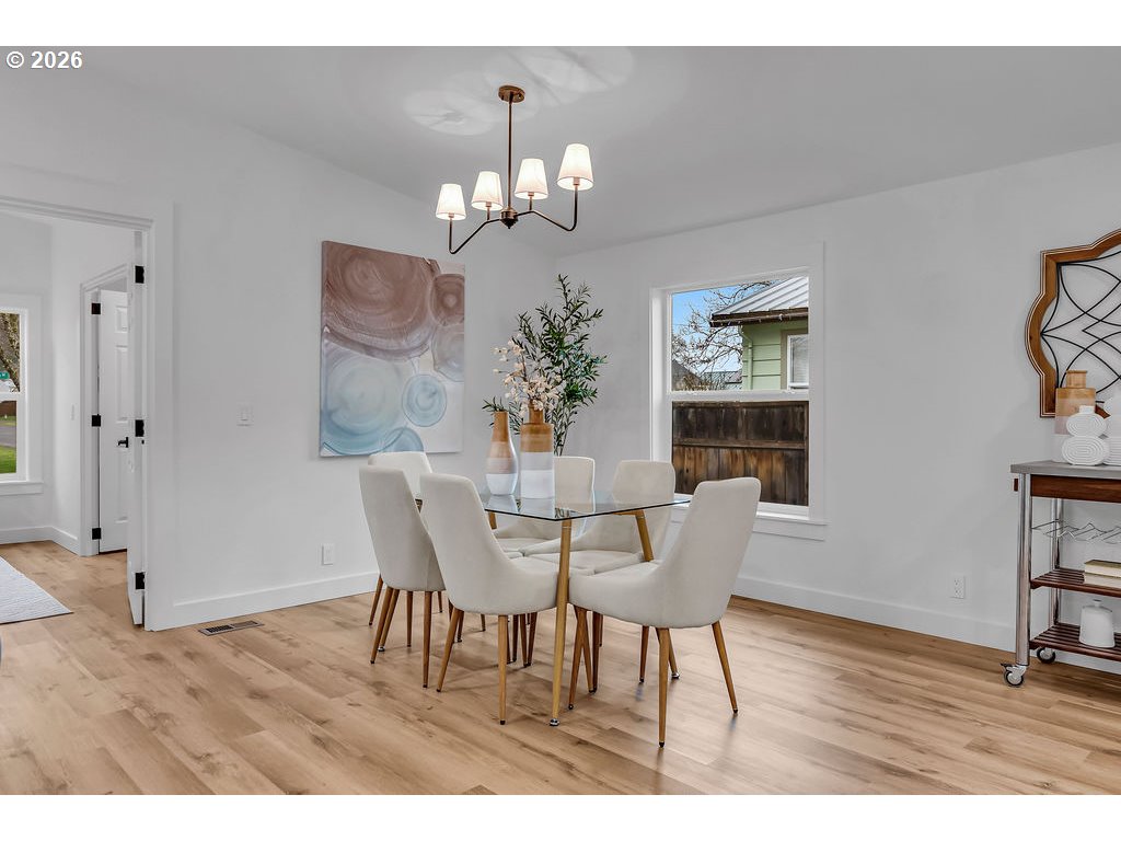 property viewer photo 14