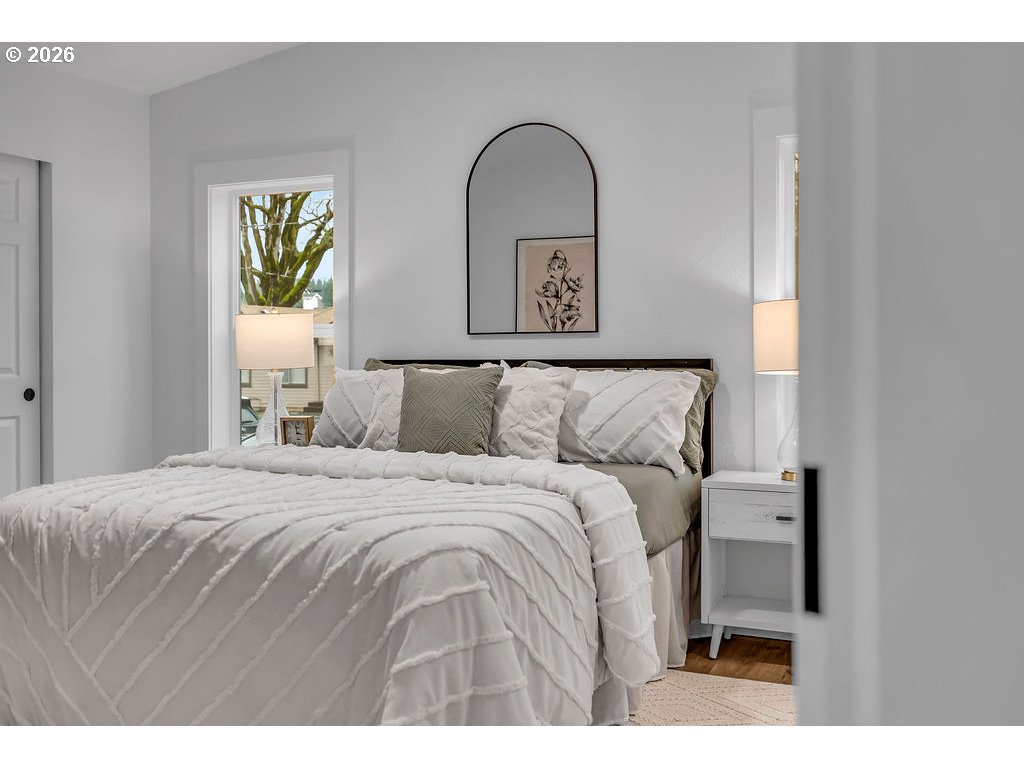 property viewer photo 17