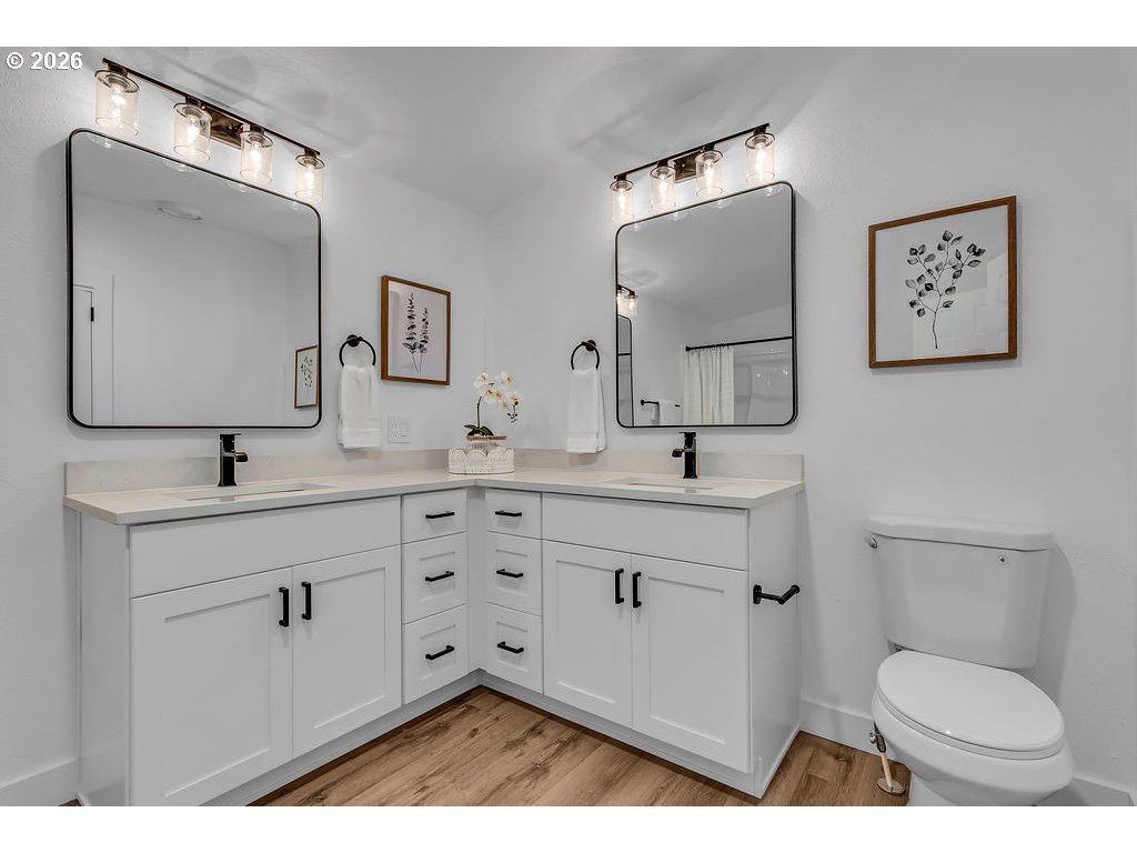 property viewer photo 21