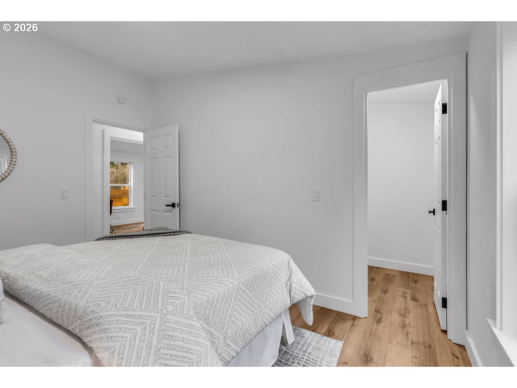property viewer photo 34