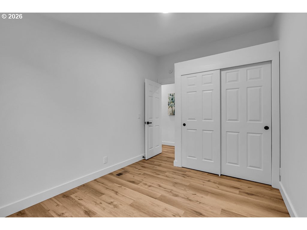 property viewer photo 39