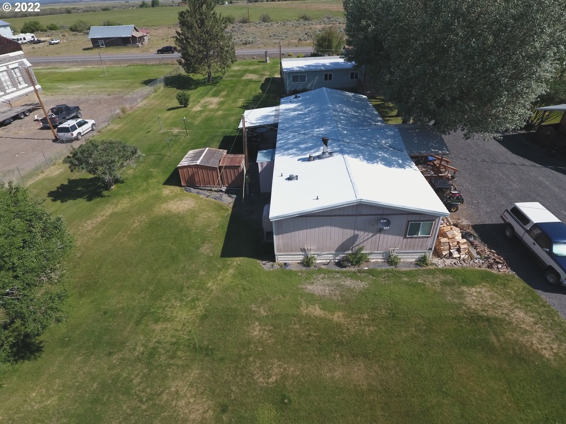 main property photo 6