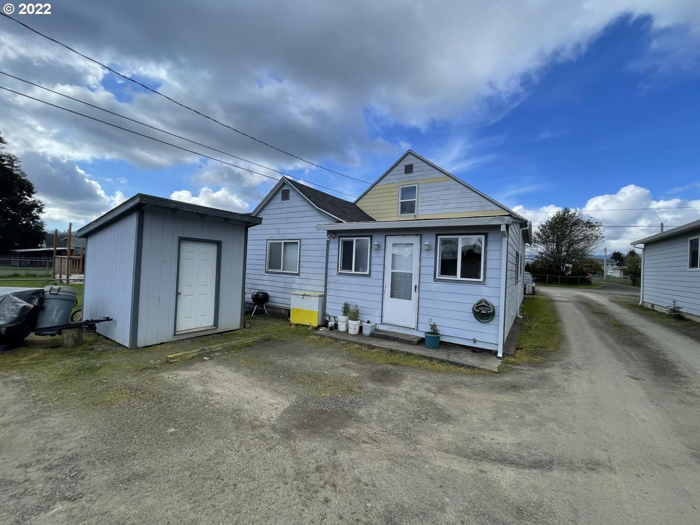 main property photo 18