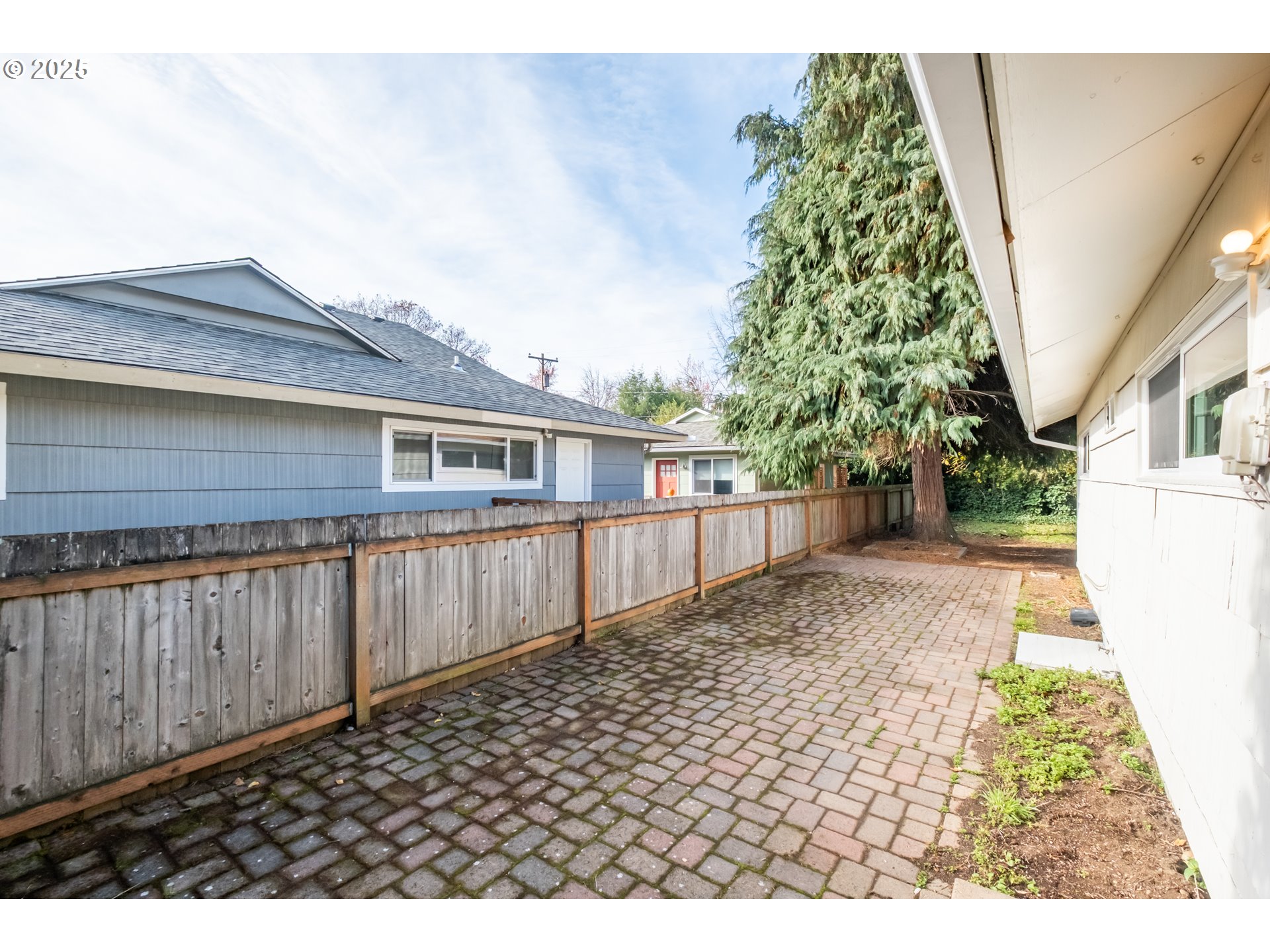 property viewer photo 21