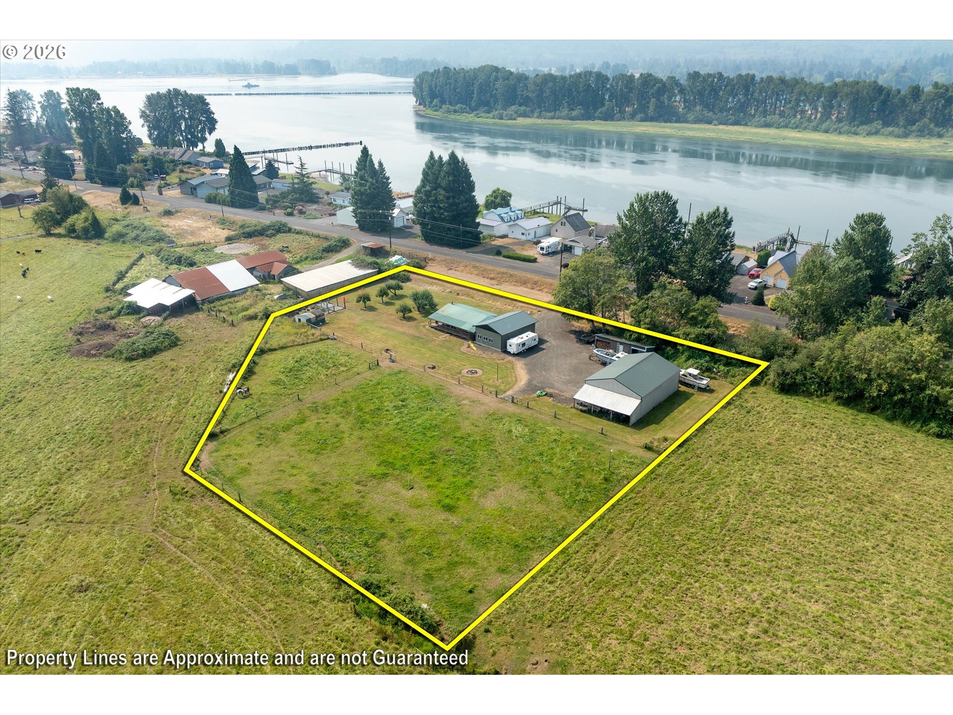 main property photo 38