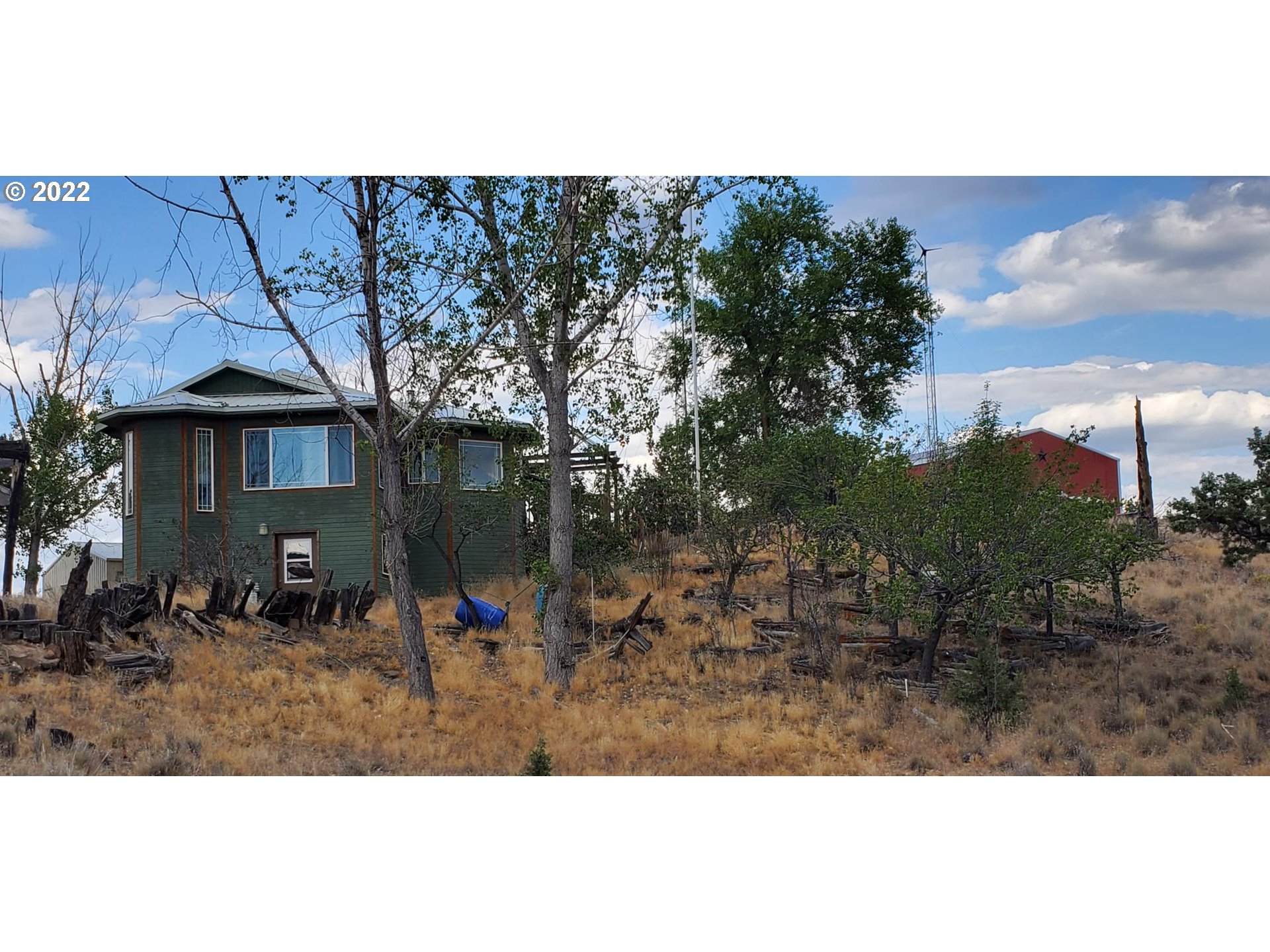 main property photo 2