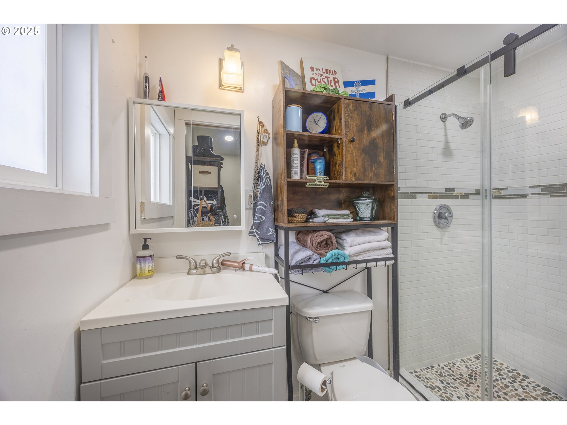 property viewer photo 14