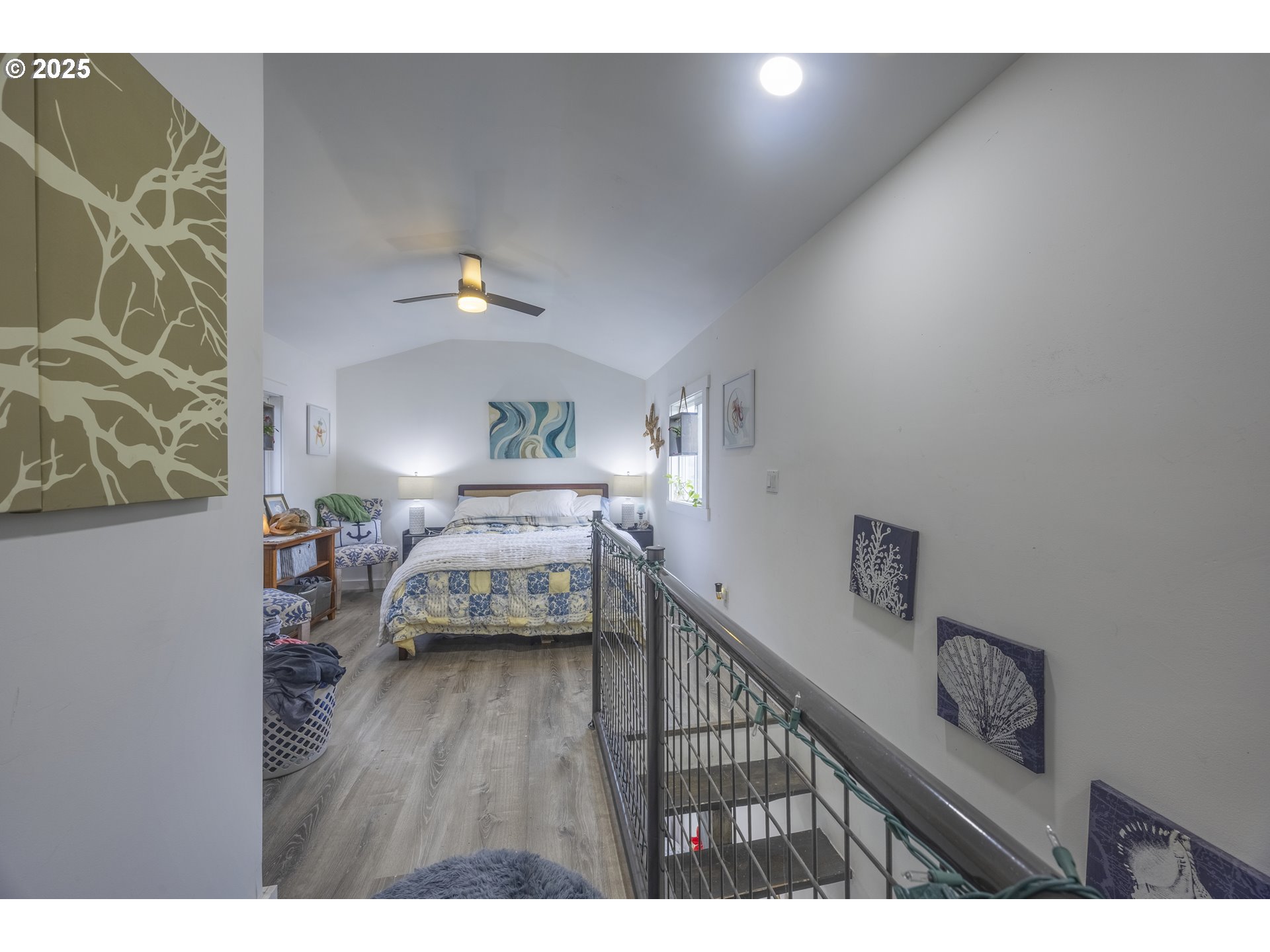 property viewer photo 15