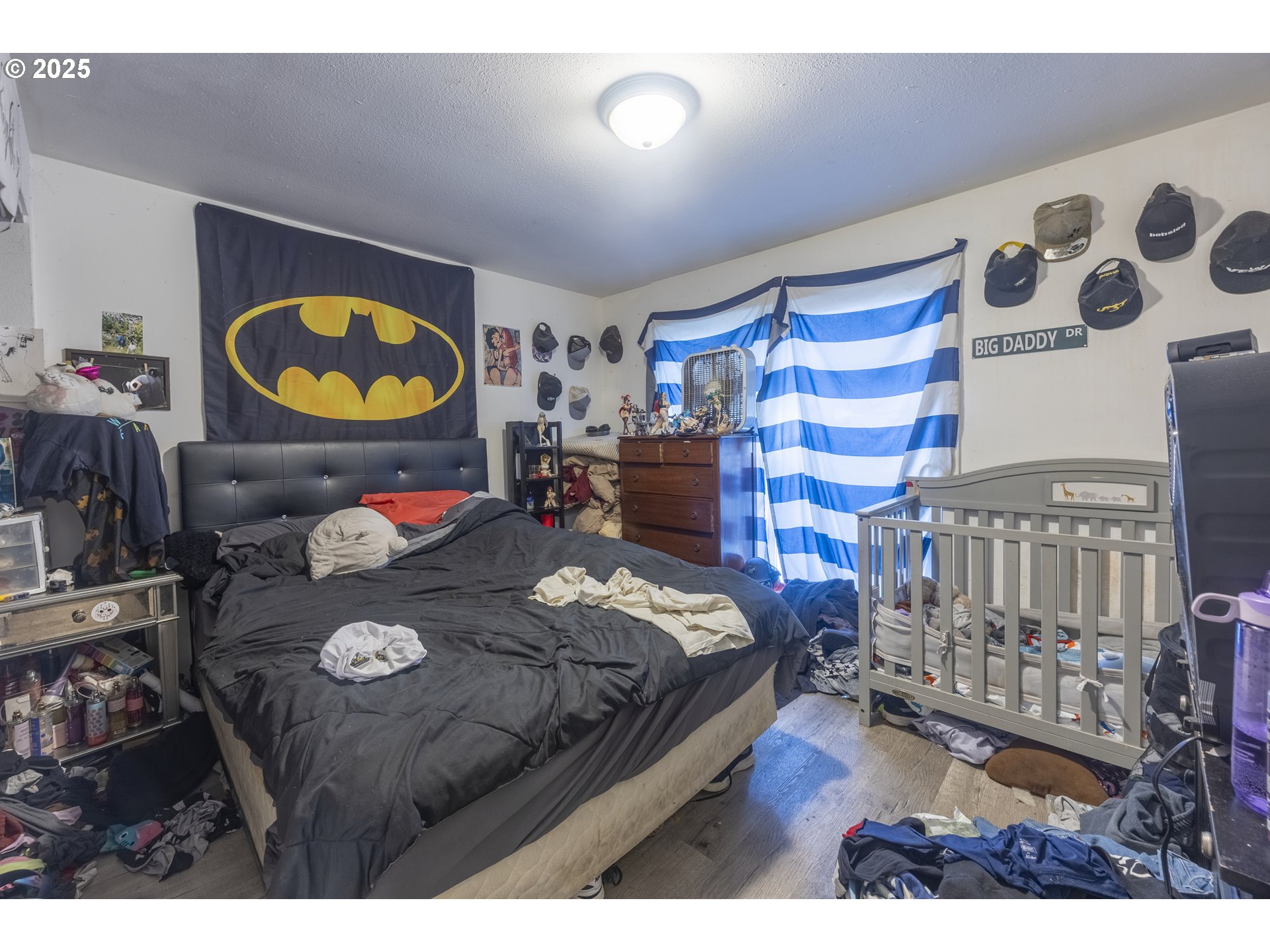 property viewer photo 18