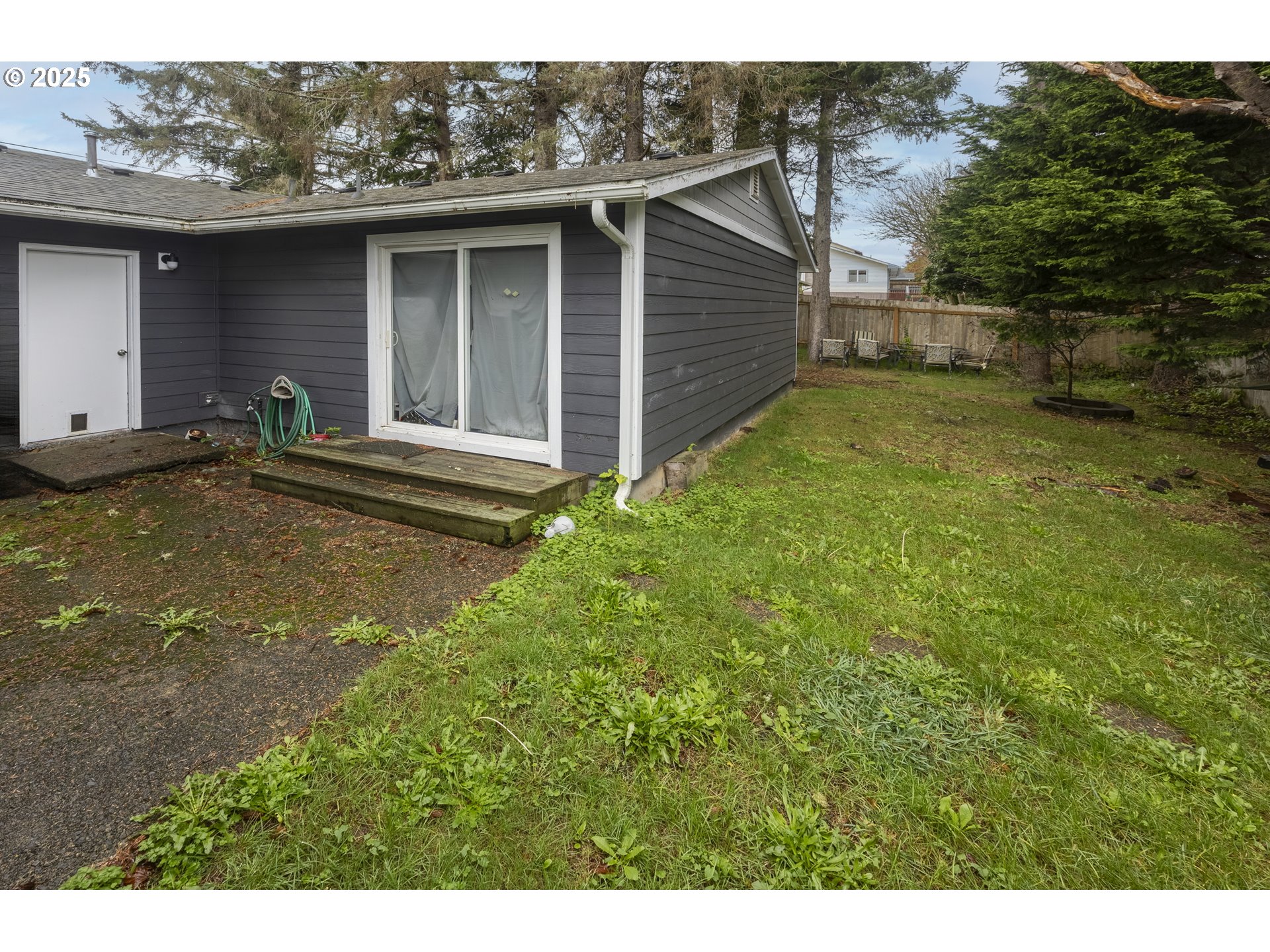 property viewer photo 24