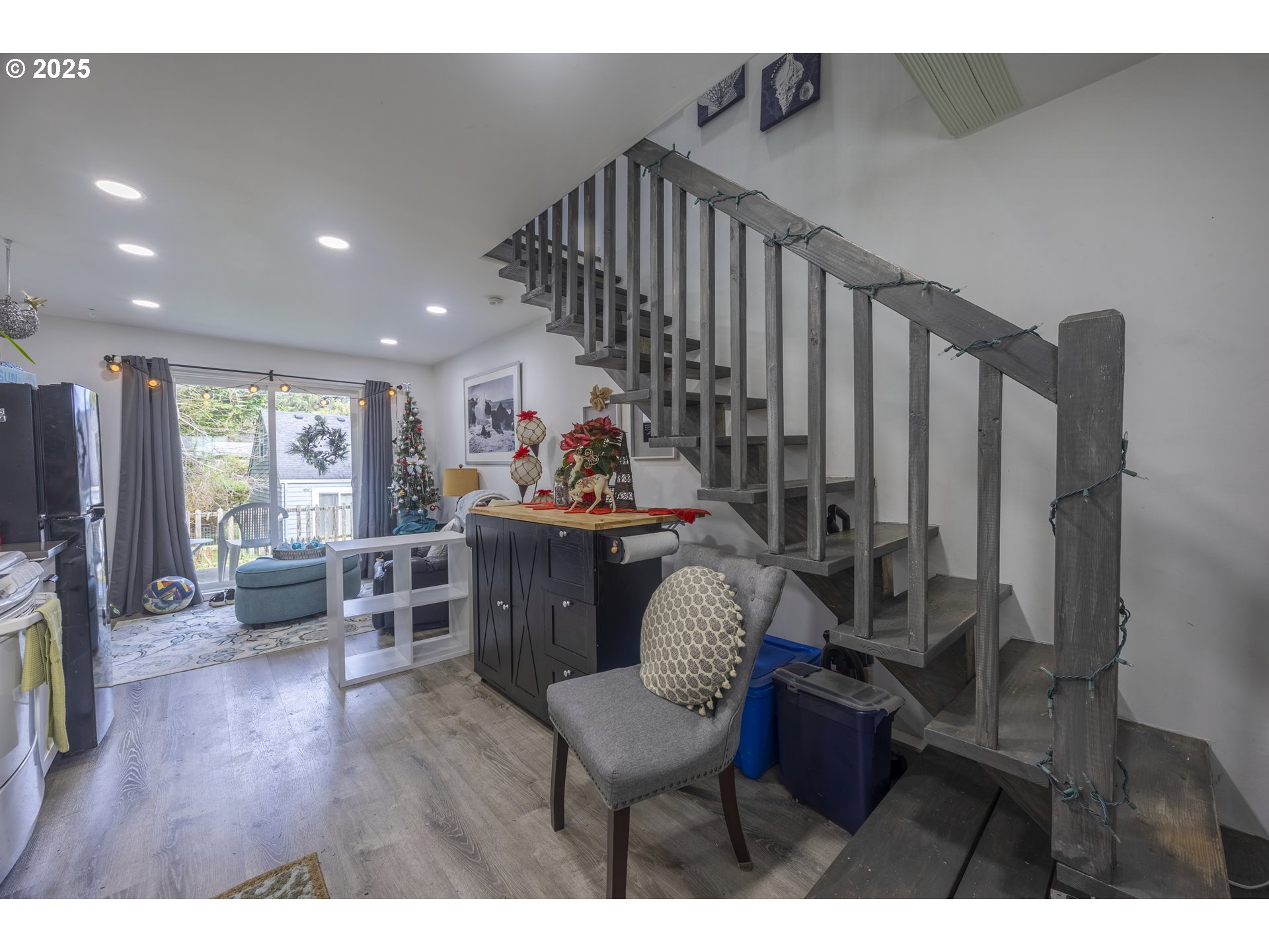 property viewer photo 4