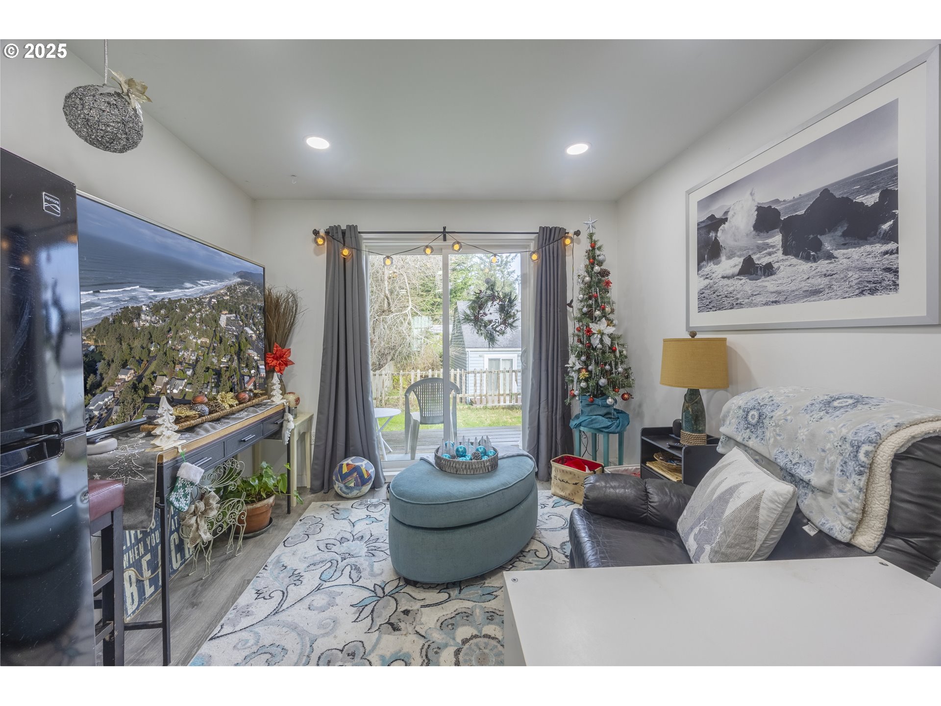 property viewer photo 5