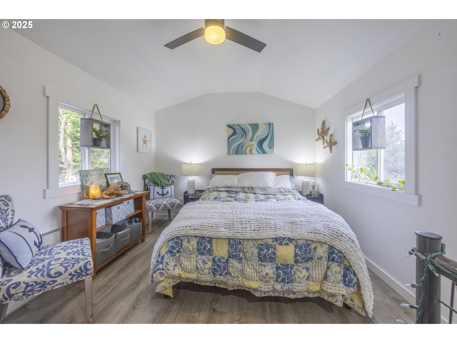 property viewer photo 9