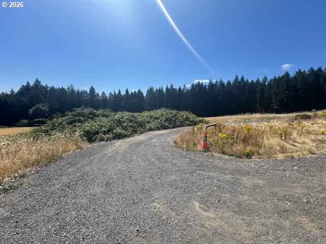 main property photo 16