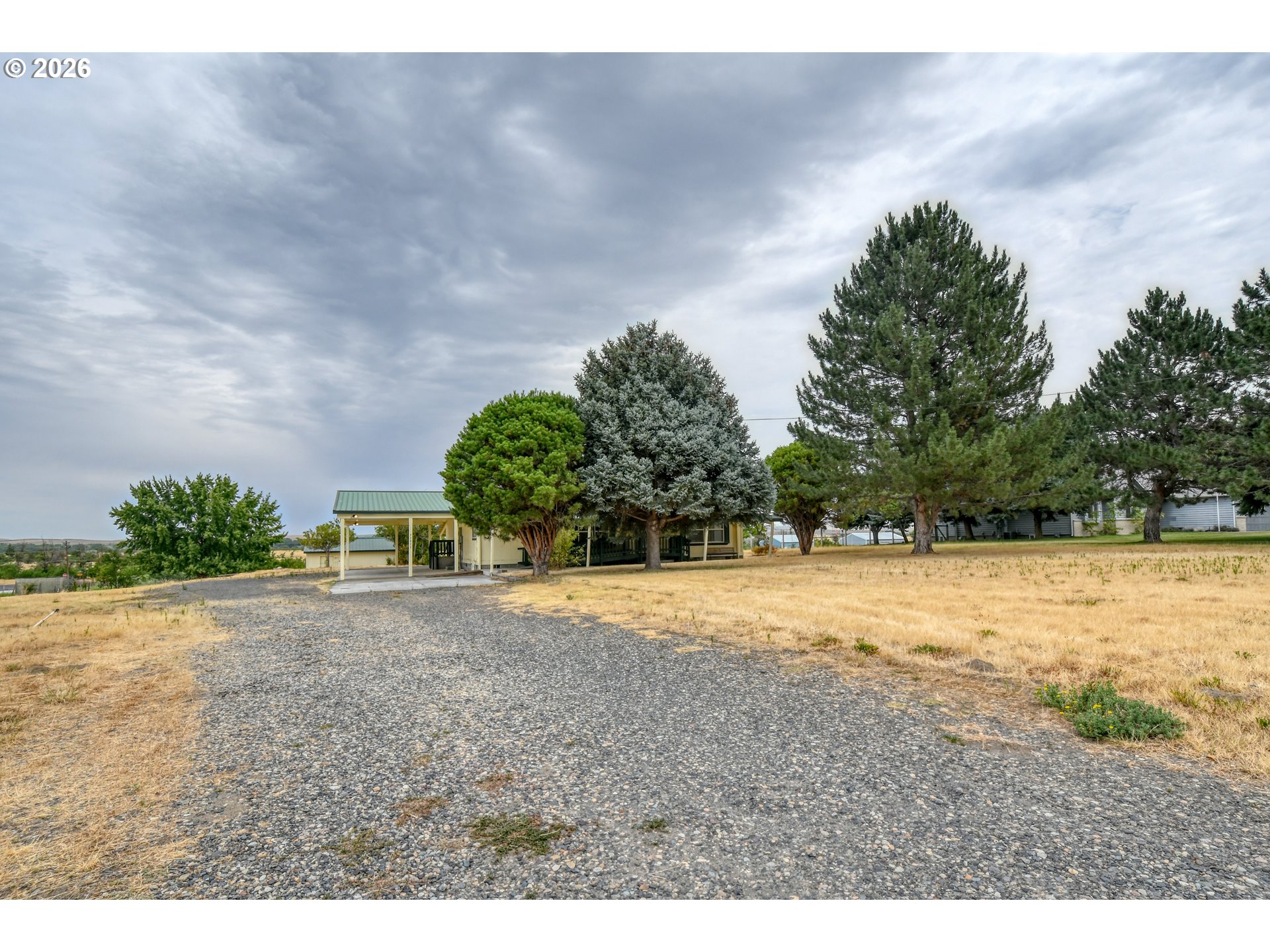 main property photo 47