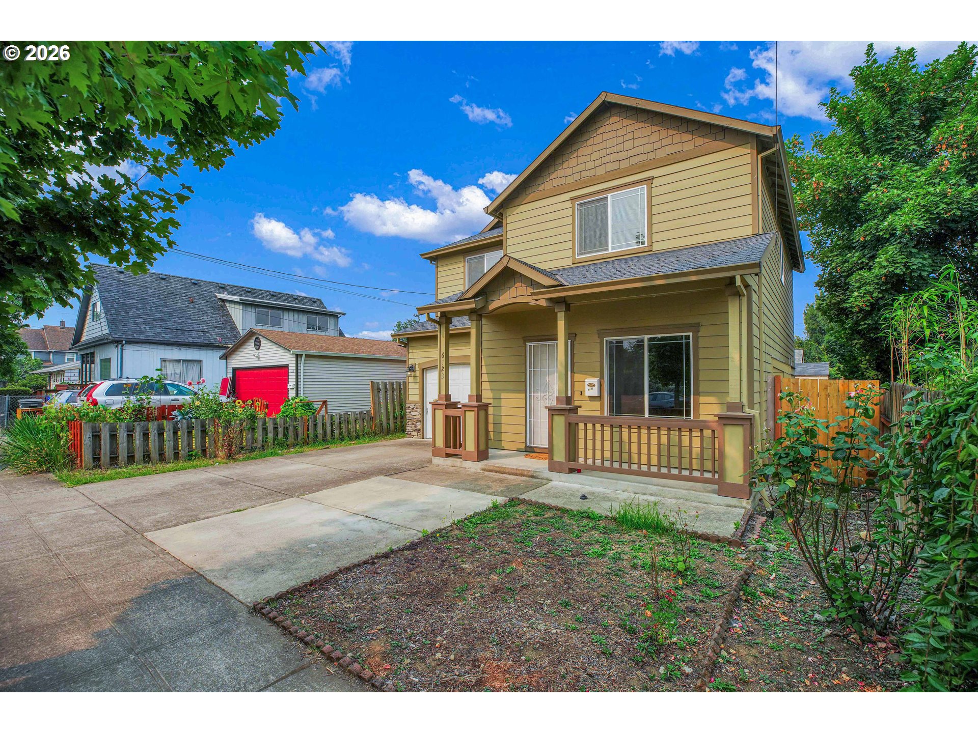 main property photo 32