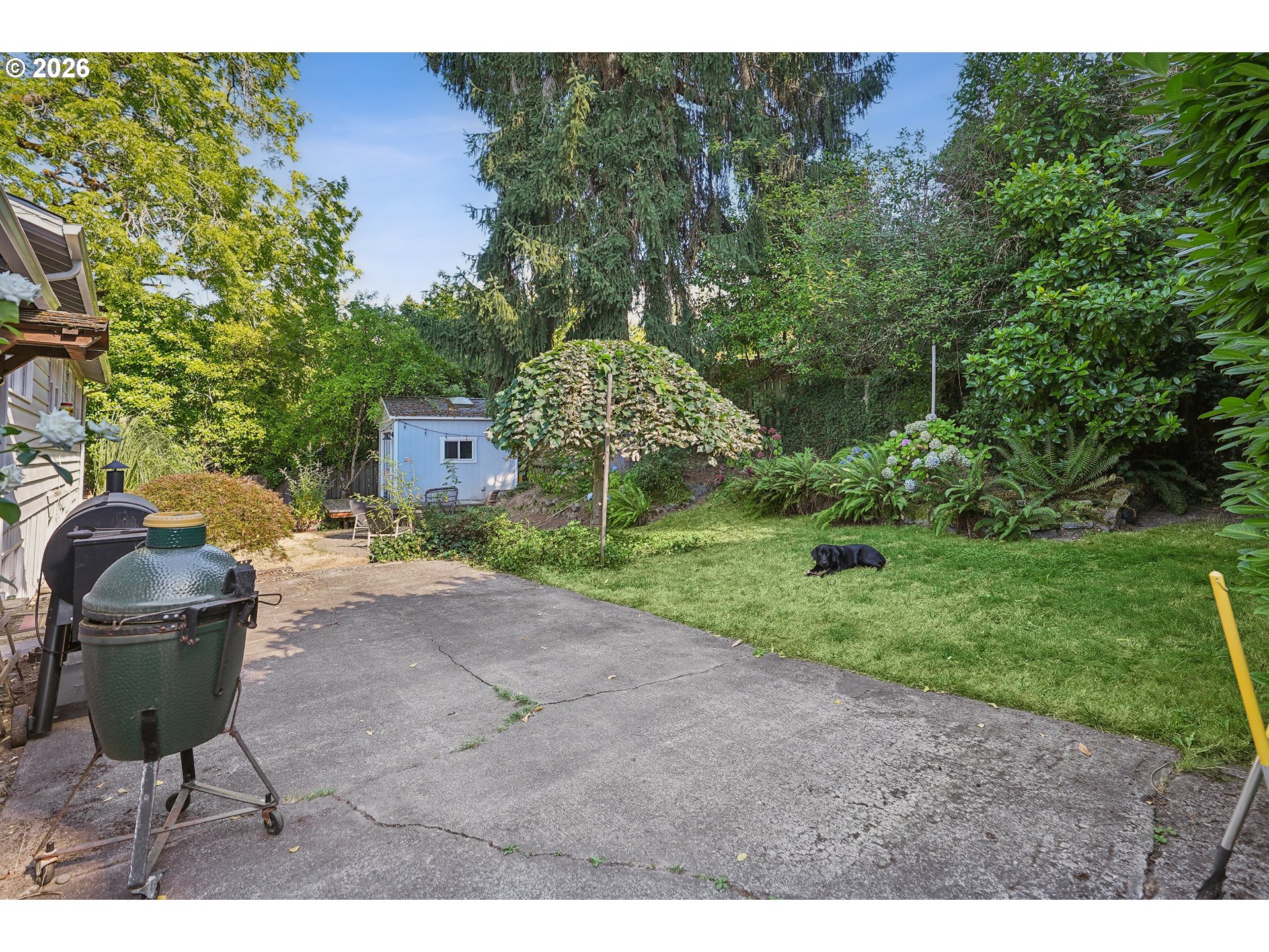 main property photo 35