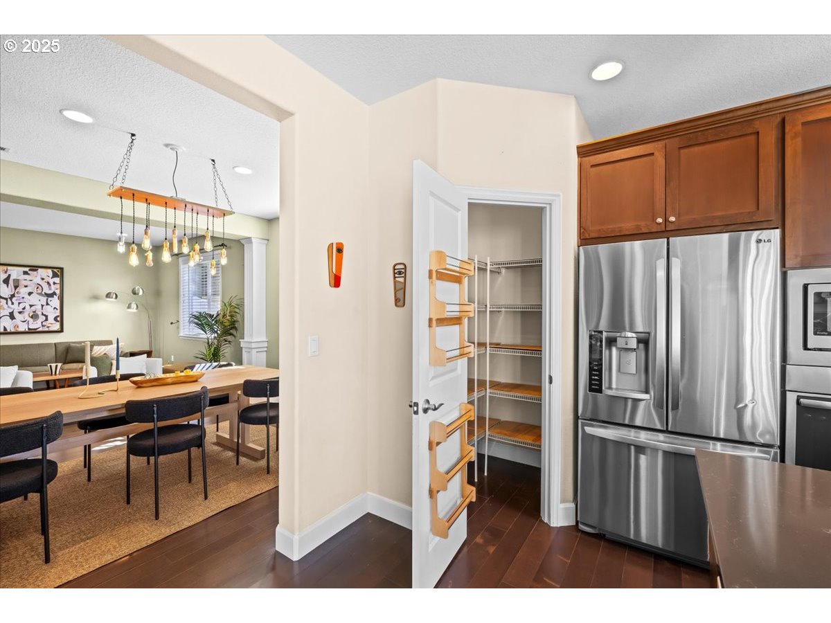 property viewer photo 15