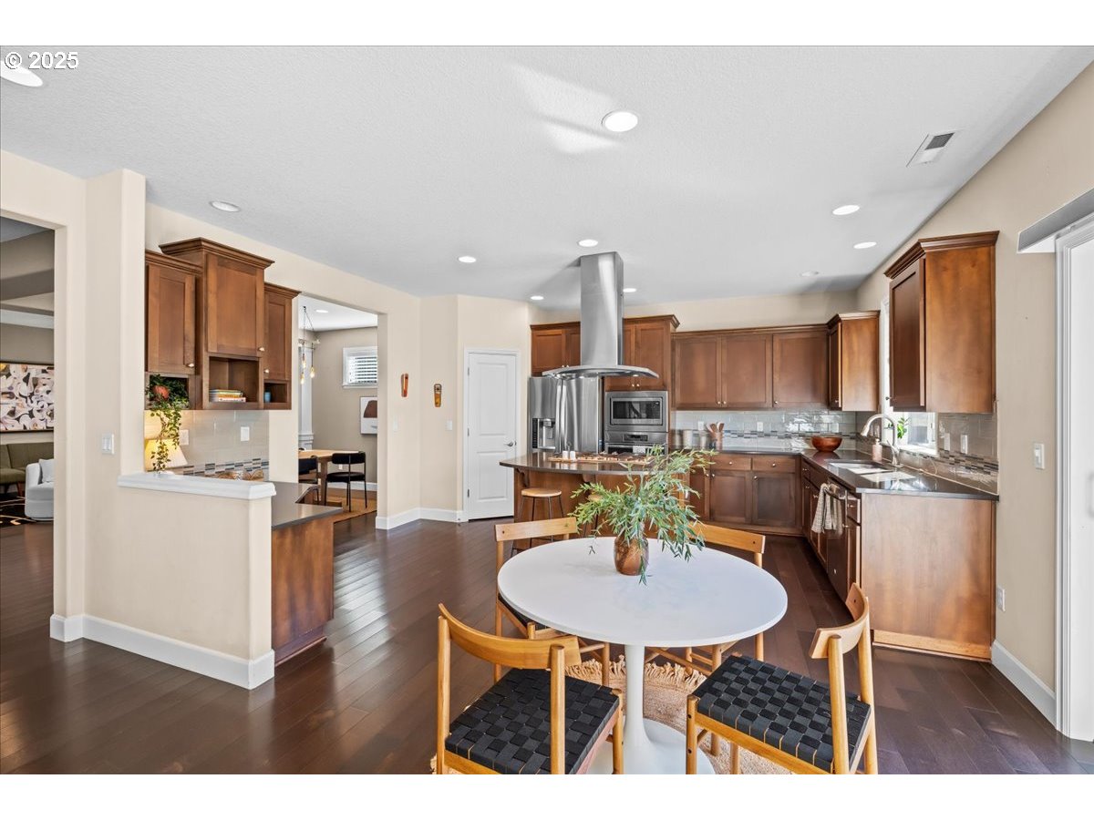 property viewer photo 19