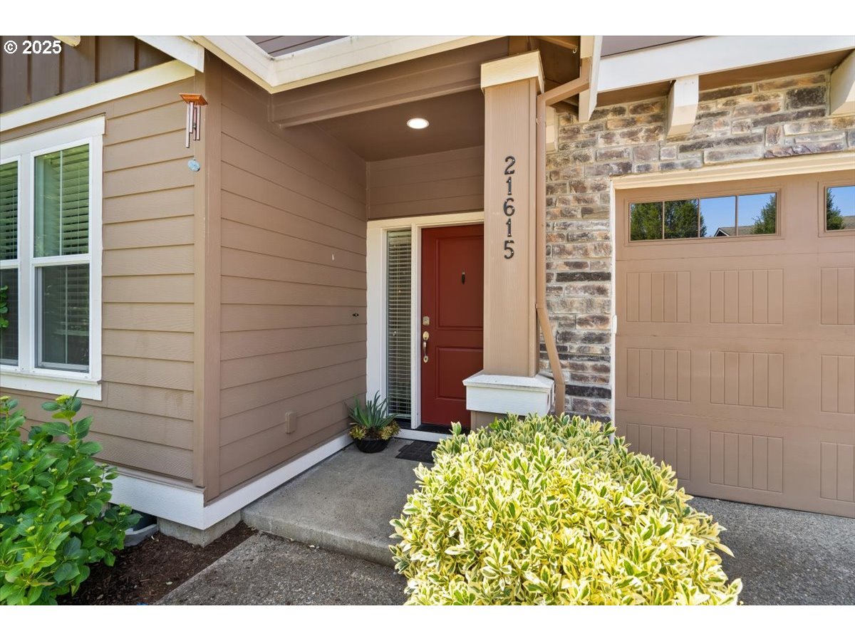 property viewer photo 2