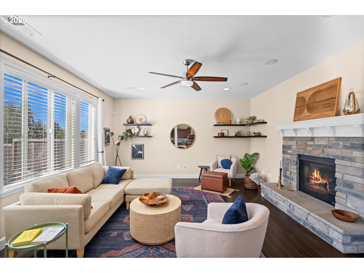property viewer photo 21