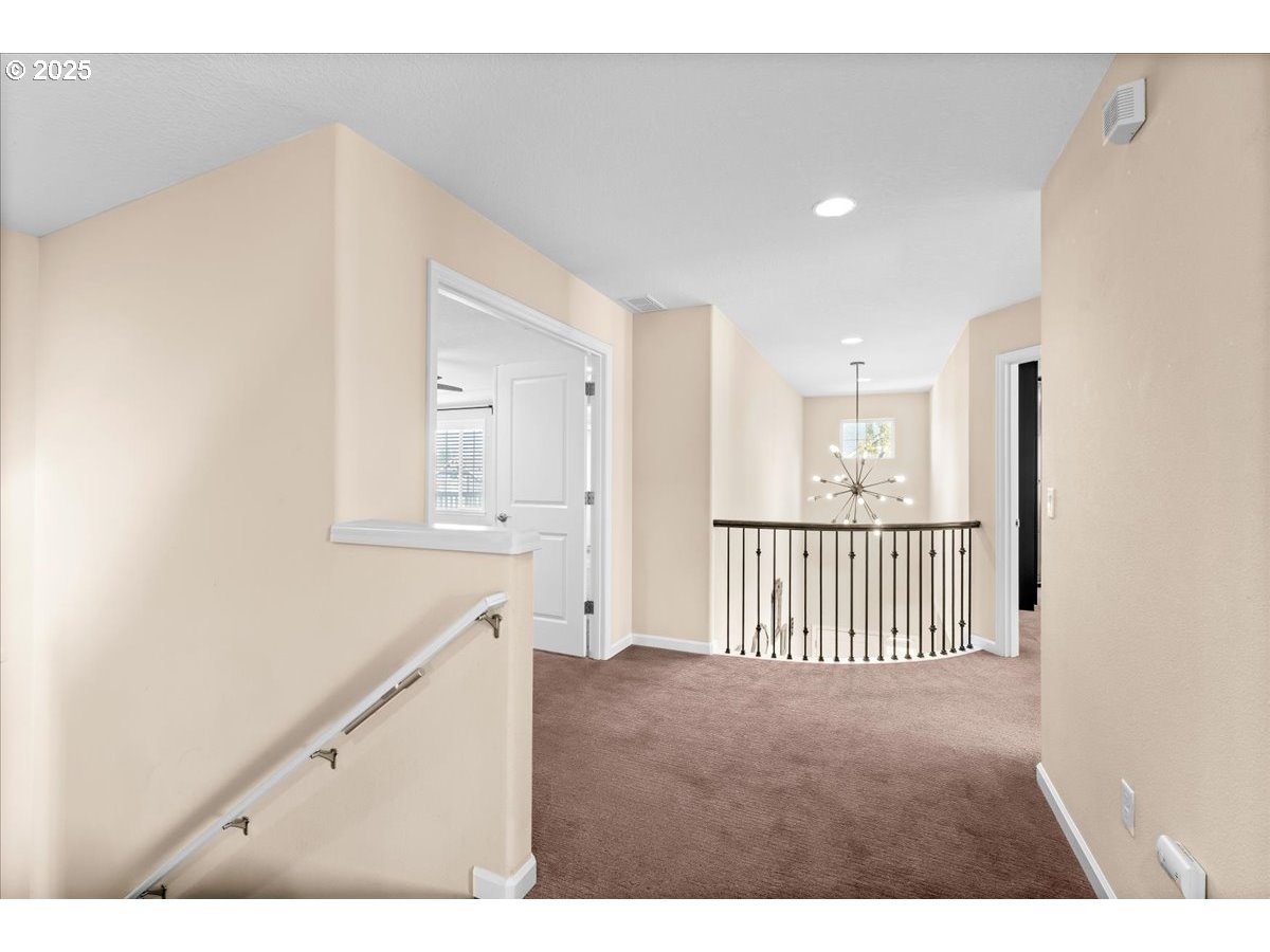 property viewer photo 27