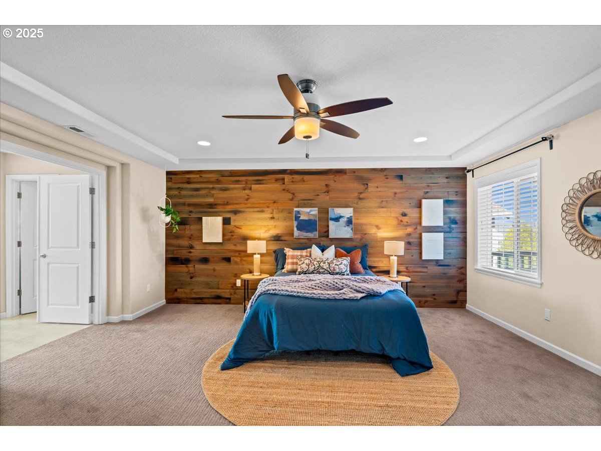 property viewer photo 30