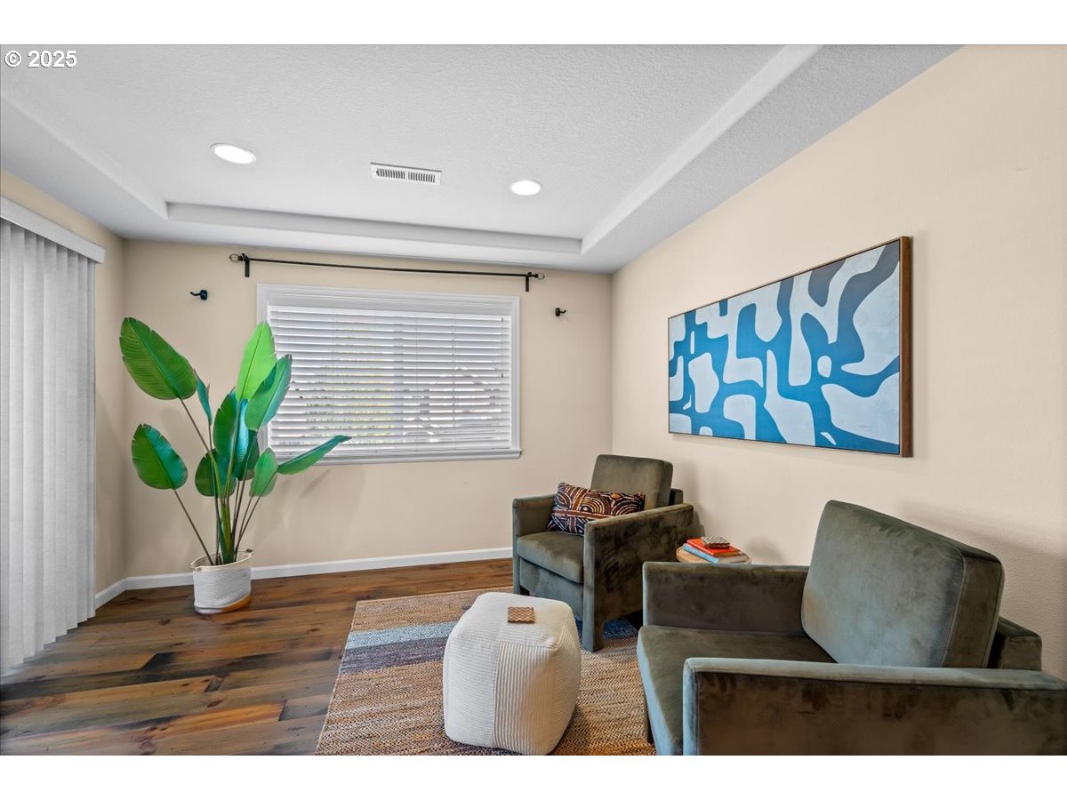 property viewer photo 32