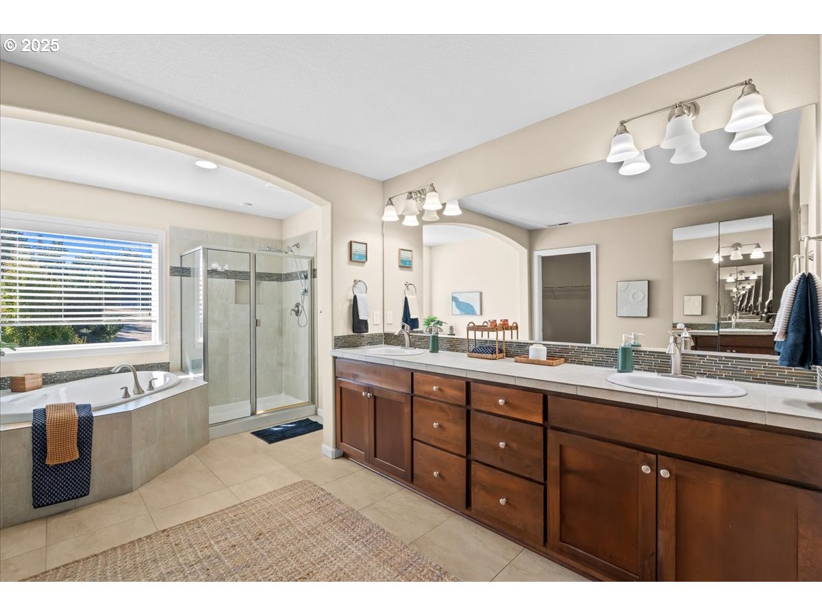 property viewer photo 34