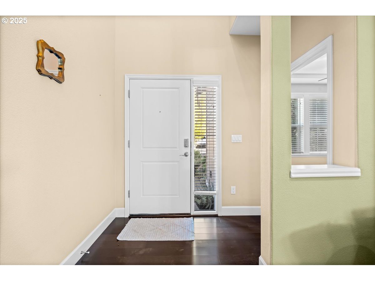property viewer photo 8