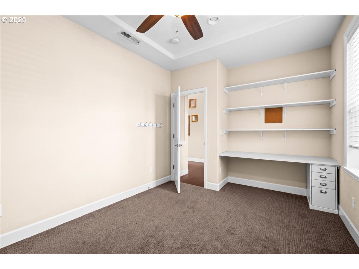 property viewer photo 9