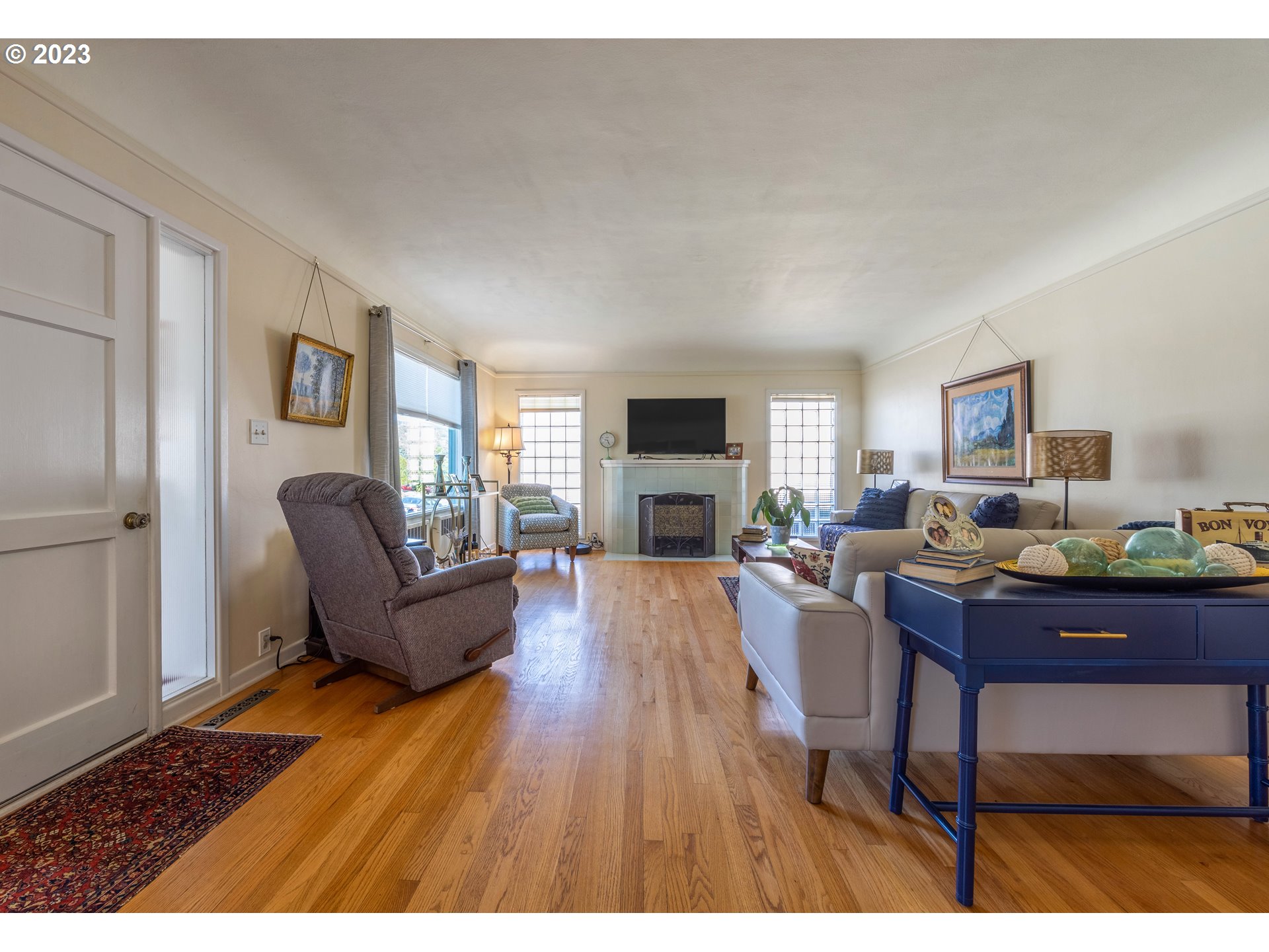 main property photo 8
