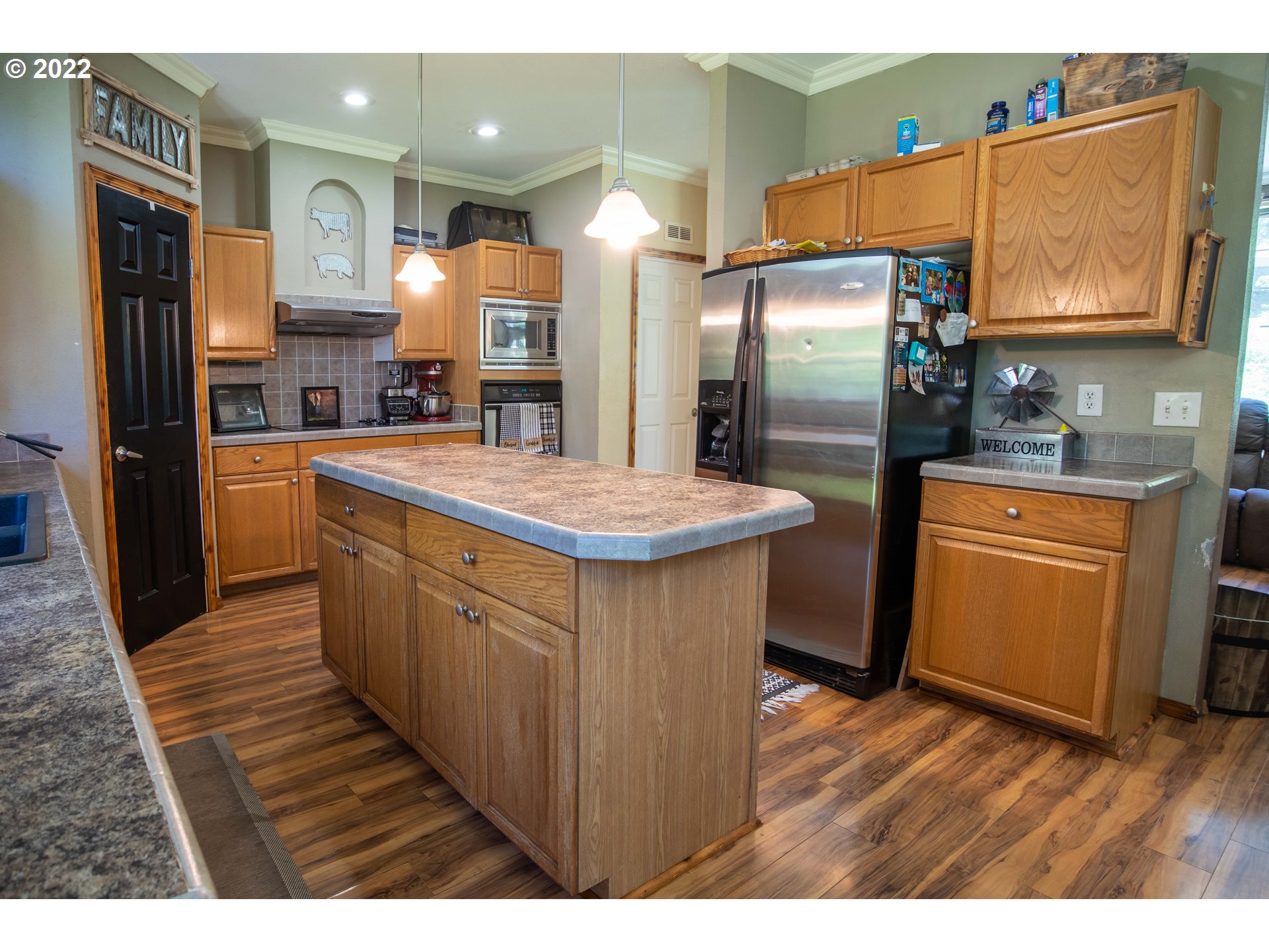 main property photo 18
